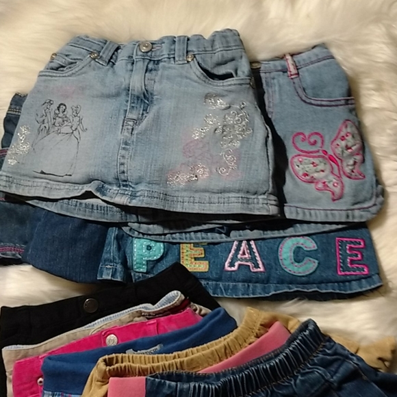 Skirts 18M  and 2T - Picture 7 of 7